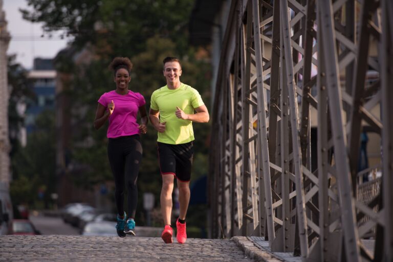 Mastering-the-NYC-Half-Marathon-A-Runners-Comprehensive-Guide-scaled