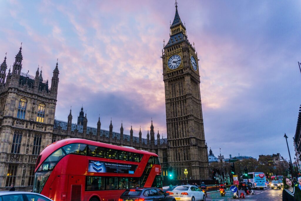 Navigating-the-London-Marathon-Journey-Successfully
